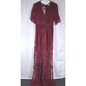 Socialite Burgundy Lace Maxi Dress